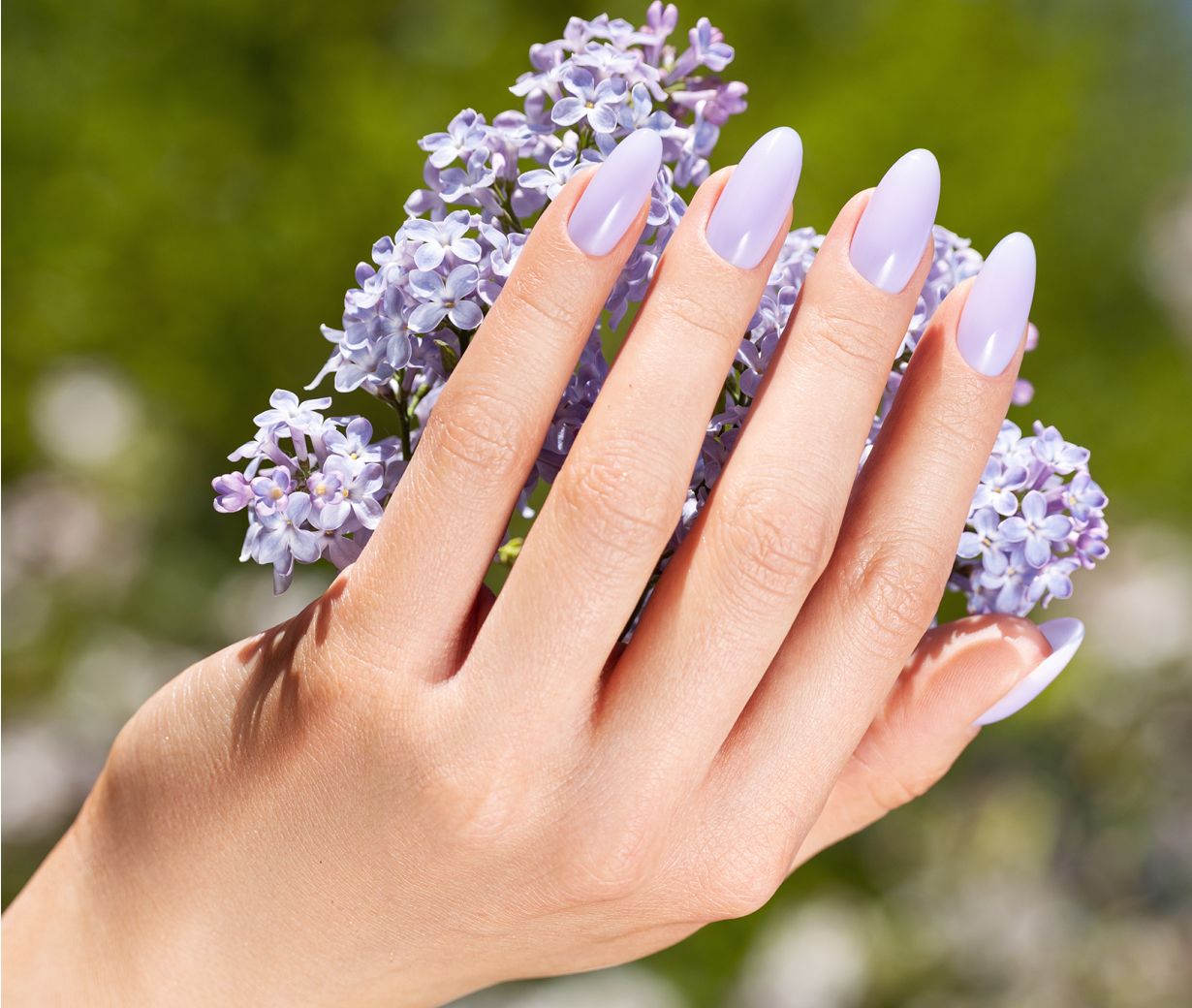 GEL POLISH MEGA BASE Lavender 8ml - VICTORIA VYNN